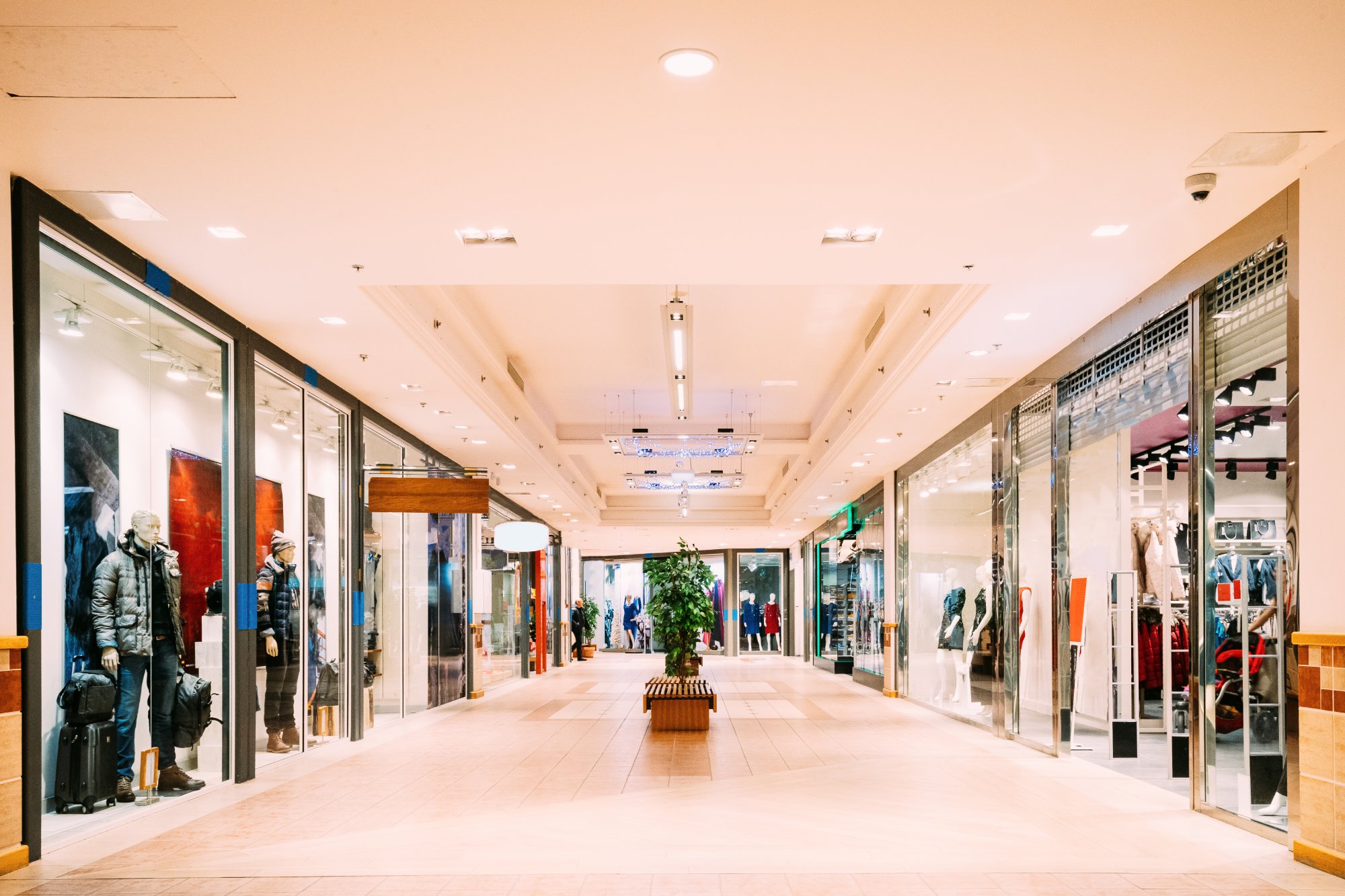 Retail interior in shopping centre after cleaning